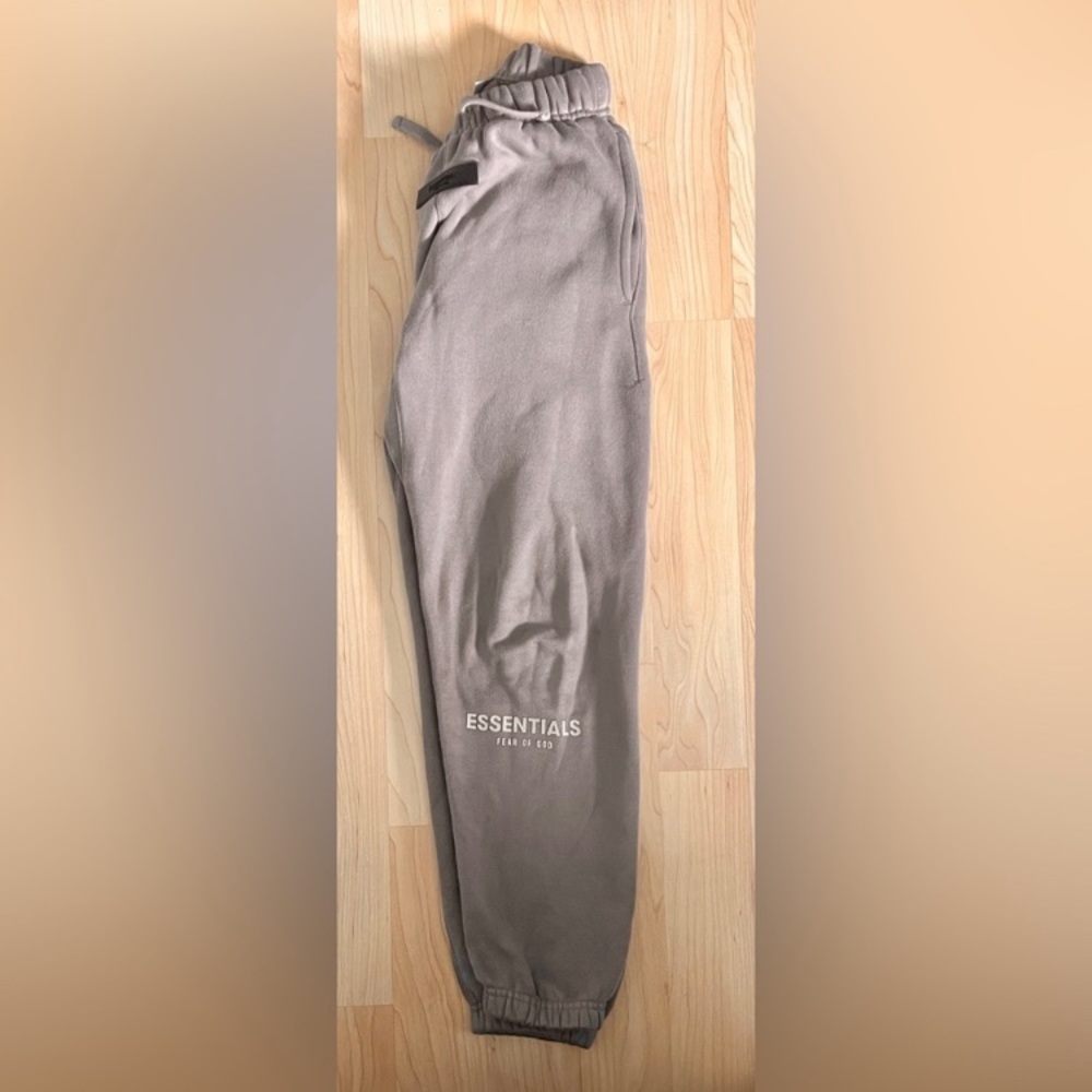 size 8 sweats essentials fog fear or god great back to school pants